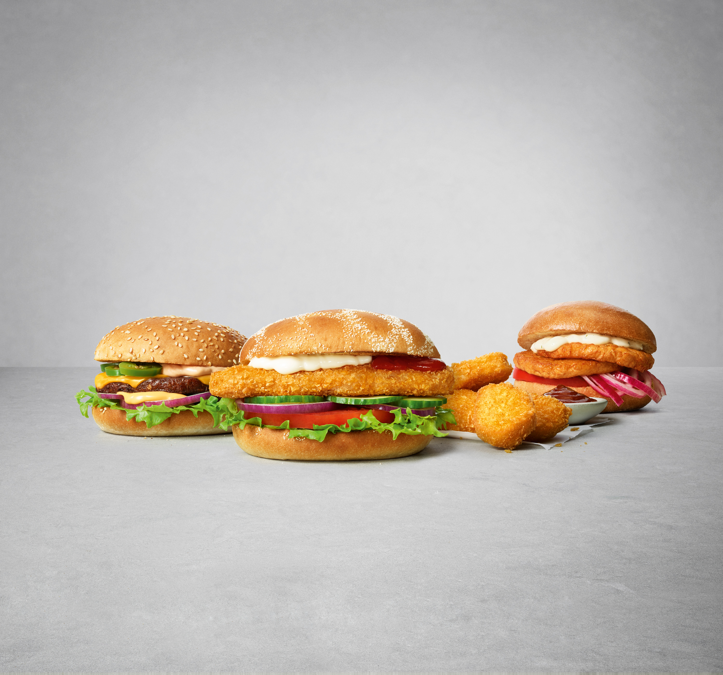 Tre veganska burgare och nuggets från Max.